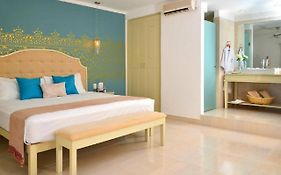 Unic Design Hotel & Restaurant- 5th Avenue (adults Only)  4*